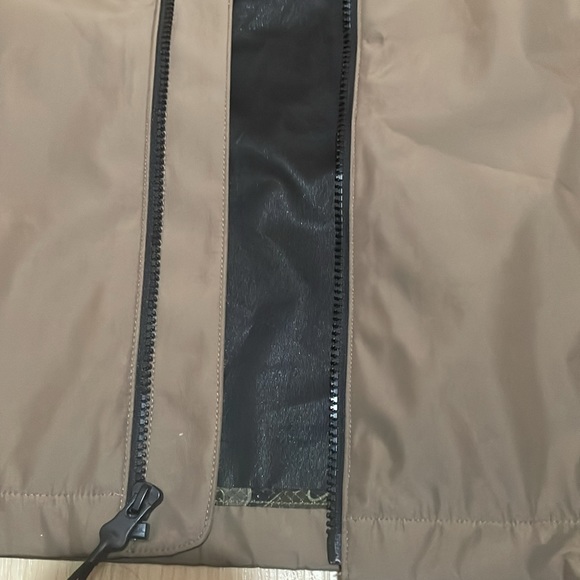 XS Banana Republic Windbreaker - Picture 5 of 6